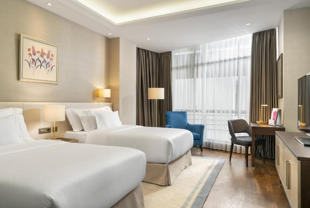  ارزان ترین قیمت هتل بارسلو 