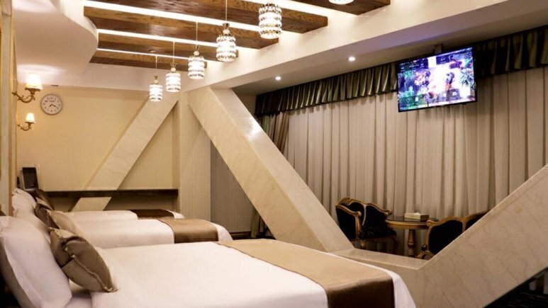 تور مشهد هوایی هتل رز درویشی پنج ستاره بهمراه عکس و لوکیشن و نظرات مسافران با پرواز لحظه آخری ارزان اقامت در هتل و هتل