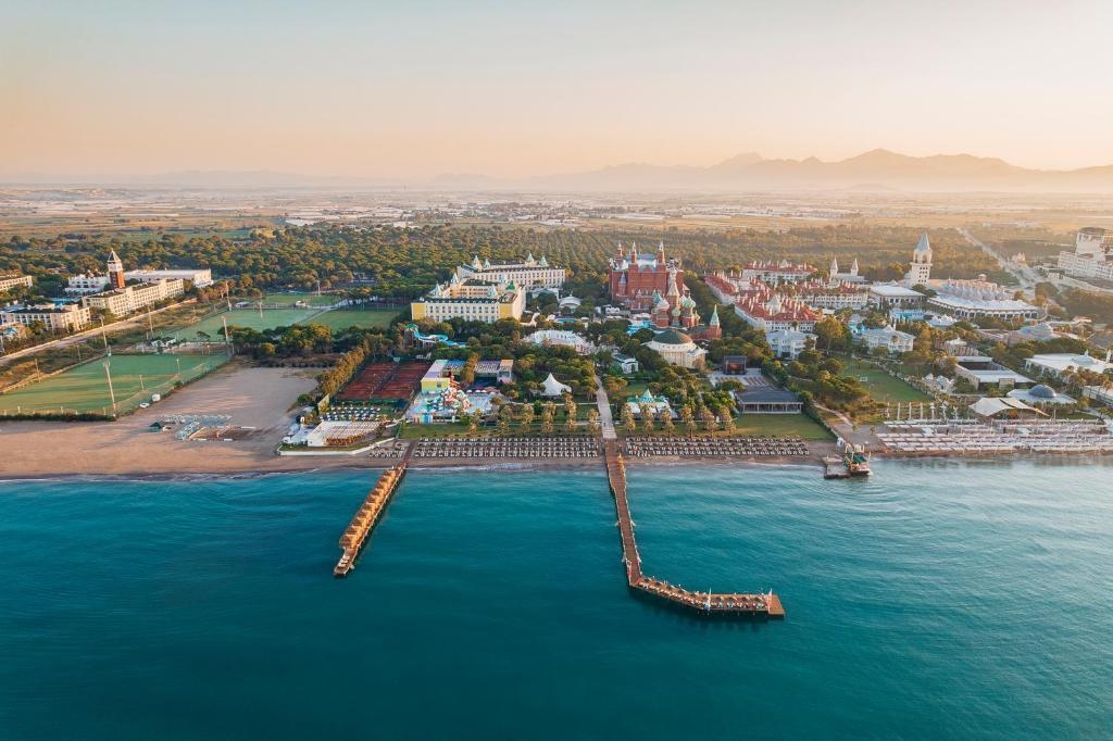 بهترین قیمت تور آنتالیا هتل لوکس استریا کرملین پالاس