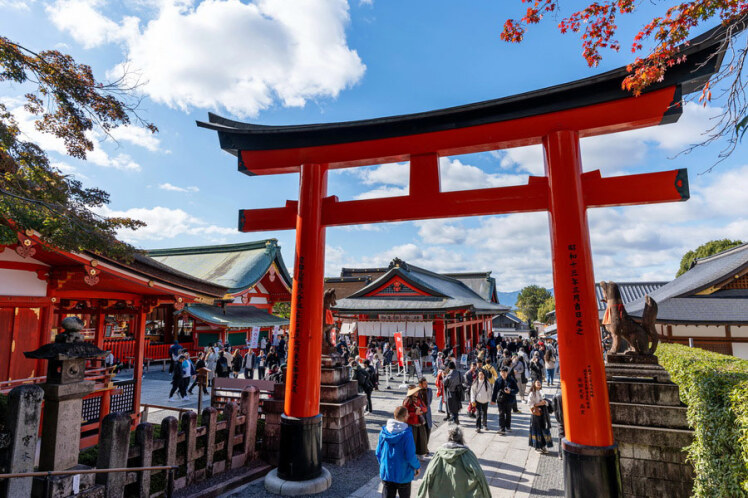 تور-ژاپن-ویژه-عید-نوروز-با-ویزا-پرواز-امارات-آژانس-مسافرتی-آریا-اوج-پرواز