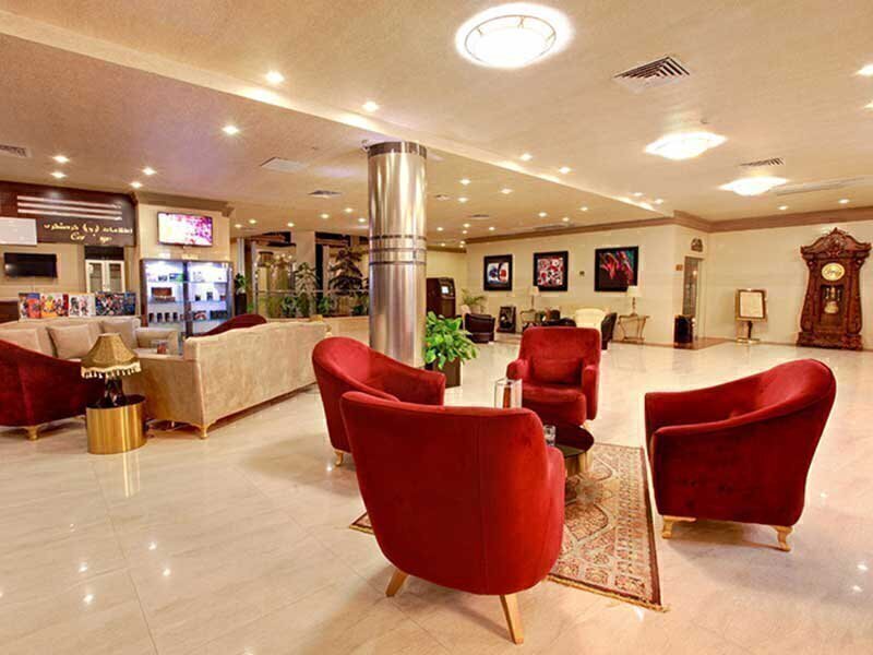 رزرو و خرید تور کیش هتل ایران با خدمات کامل و گشت جزیره بهمراه پرواز چارتری و منوی بوفه آژانس هواپیمایی آریا اوج پرواز م