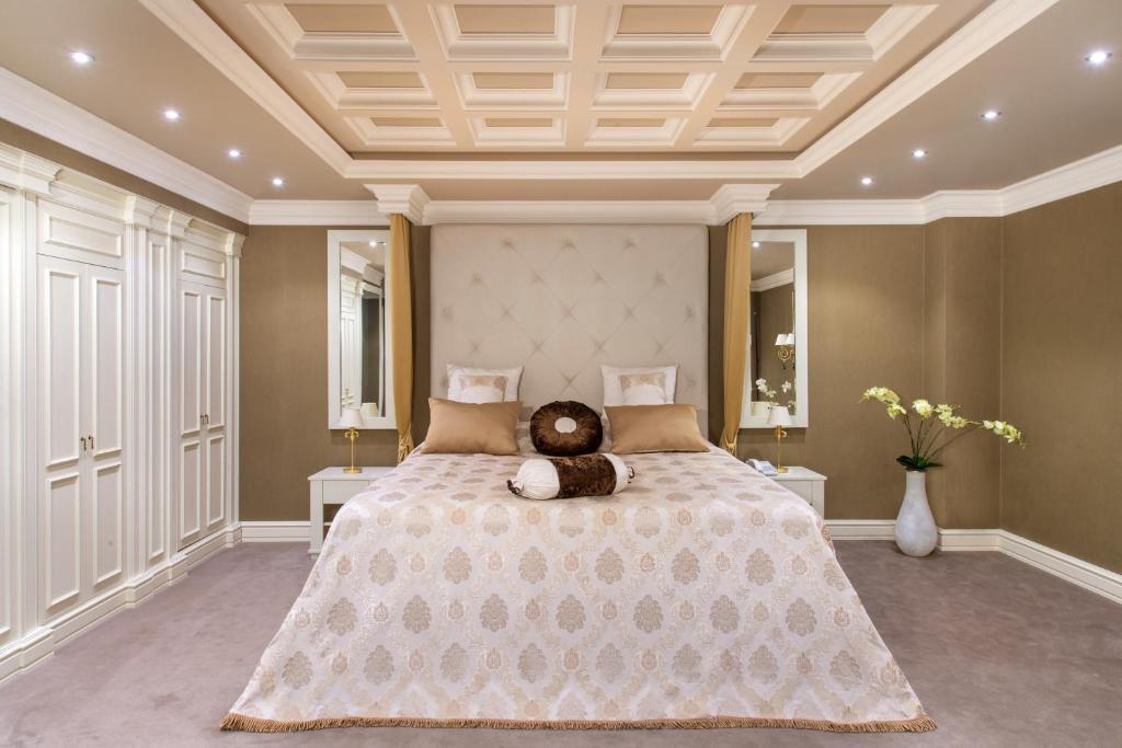 تور ارمنستان هتل نشنال