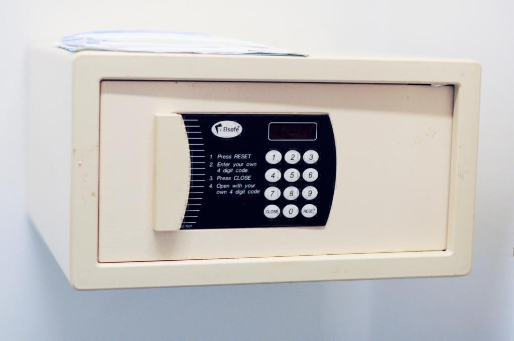 خرید تور مالزی هتل سیتین بصورت آنلاین بهمراه شماره تلفن و عکس و نظرات مسافران هتل در وبسایت آژانس هواپیمایی آریا ا