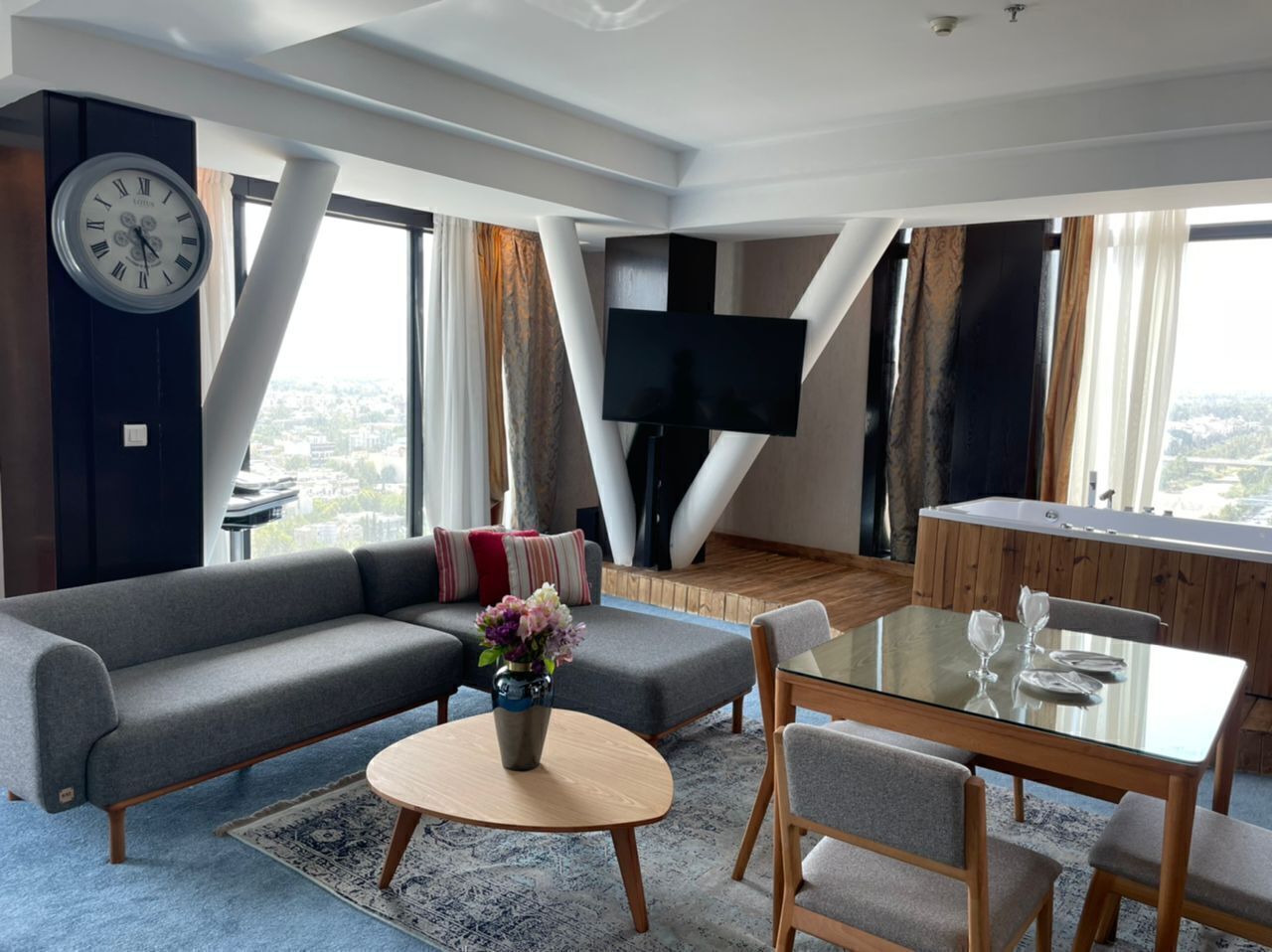 تور زمینی شیراز