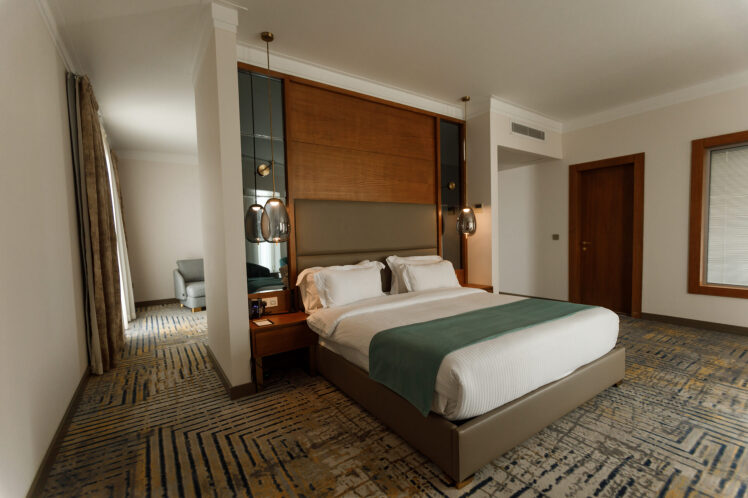 تور پیشنهادی کیش هتل لوکس 5 ستاره پالاس ویژه تعطیلات نوروز Palace Hotel