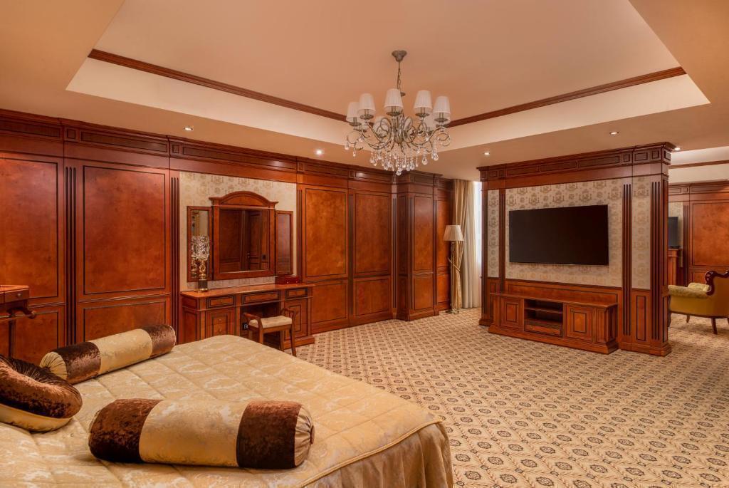 تور ایروان هتل نشنال