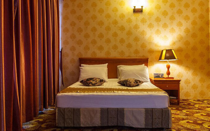 تور کیش هتل پارمیس 26 اسفند